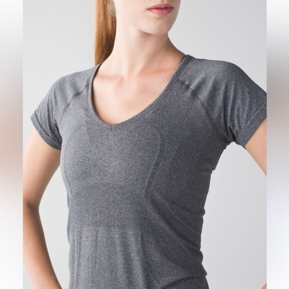 Lululemon Athletica V Neck Run Swiftly Tech Short Sleeve Workout Gym Shirt - Picture 5 of 9